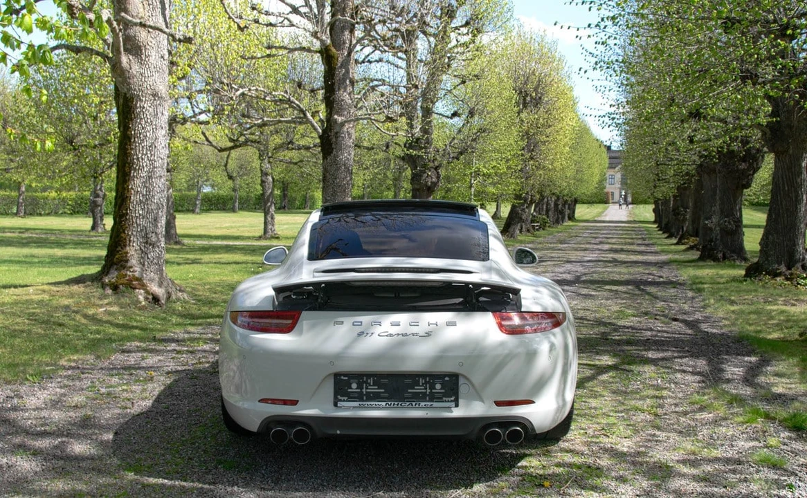 2012 Porsche 991 Carrera S - Image 13 of 30