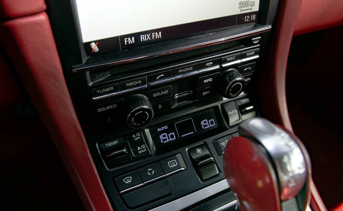 2012 Porsche 991 Carrera S - Image 23 of 30