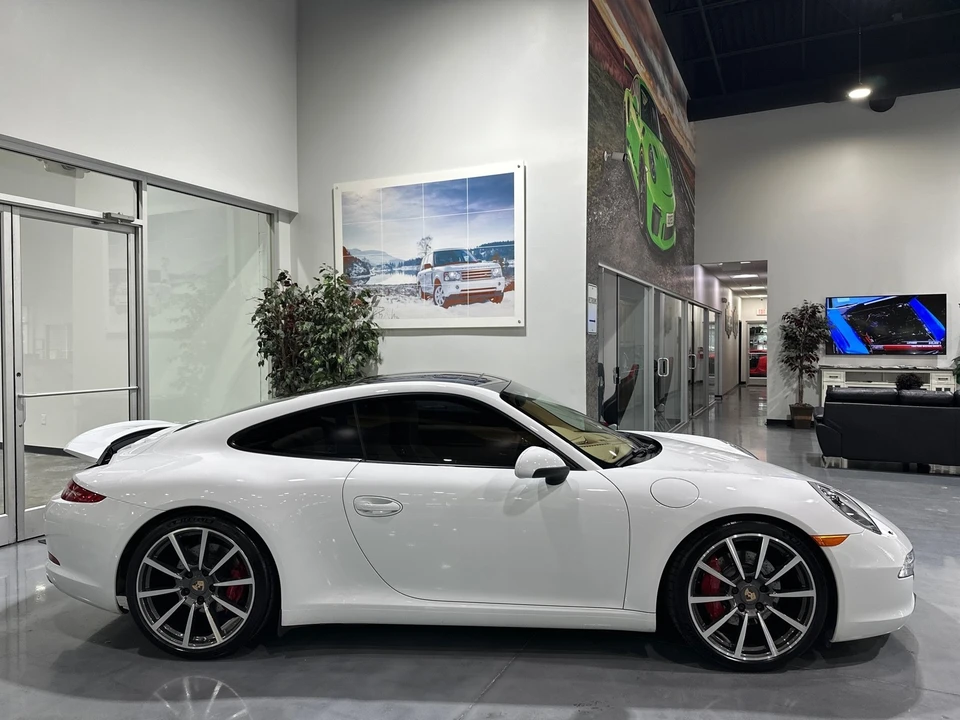 2013 Porsche 991 Carrera S - Image 26 of 31