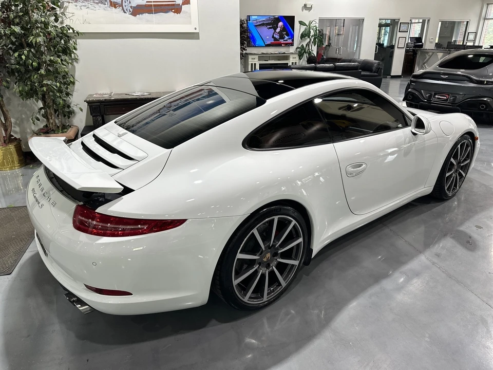2013 Porsche 991 Carrera S - Image 2 of 31
