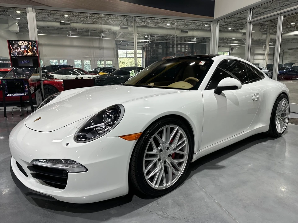 2013 Porsche 991 Carrera S - Image 19 of 31