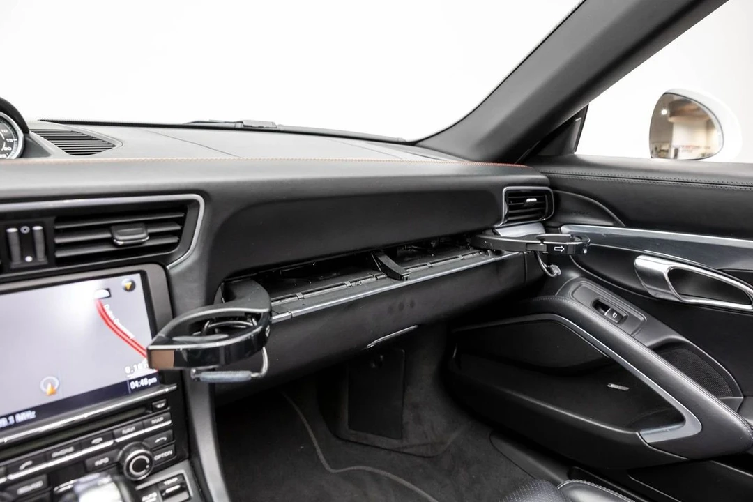 2013 Porsche 991 Carrera S - Image 28 of 31