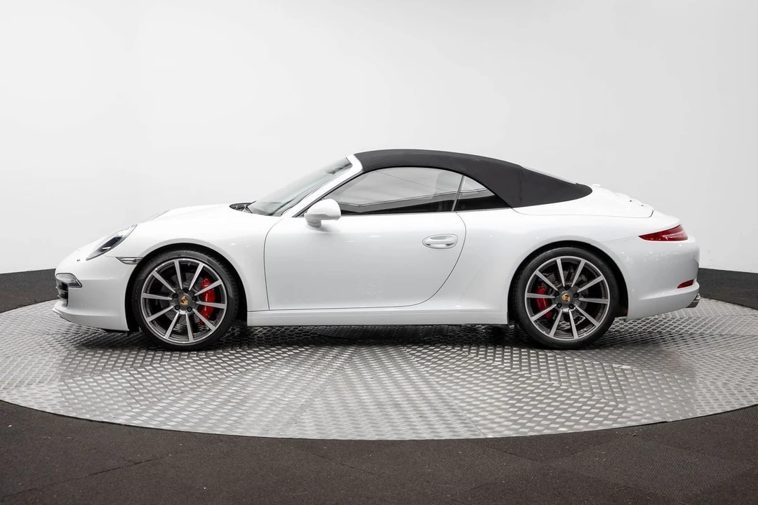 2013 Porsche 991 Carrera S - Image 9 of 31