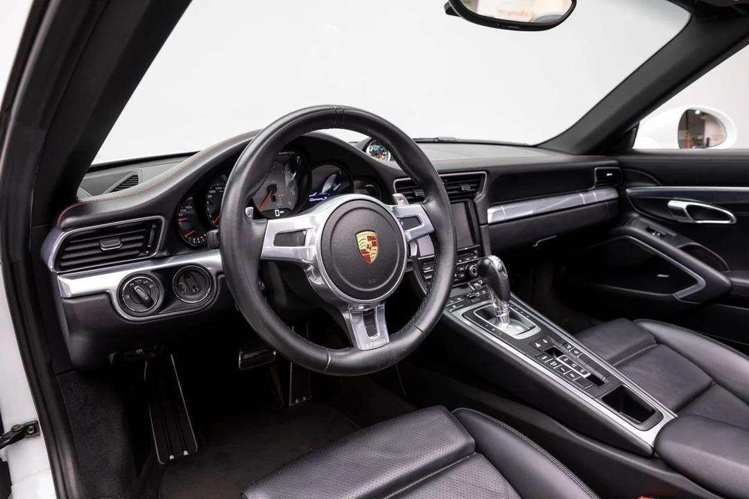 2013 Porsche 991 Carrera S - Image 23 of 31