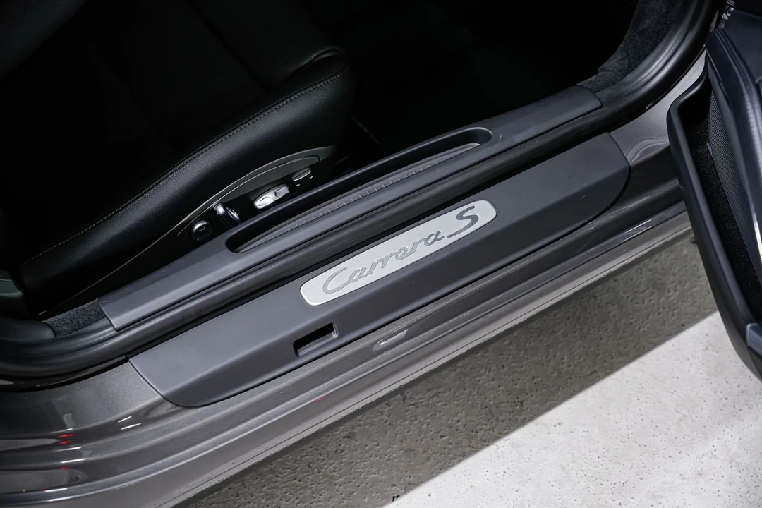 2013 Porsche 991 Carrera S - Image 22 of 31