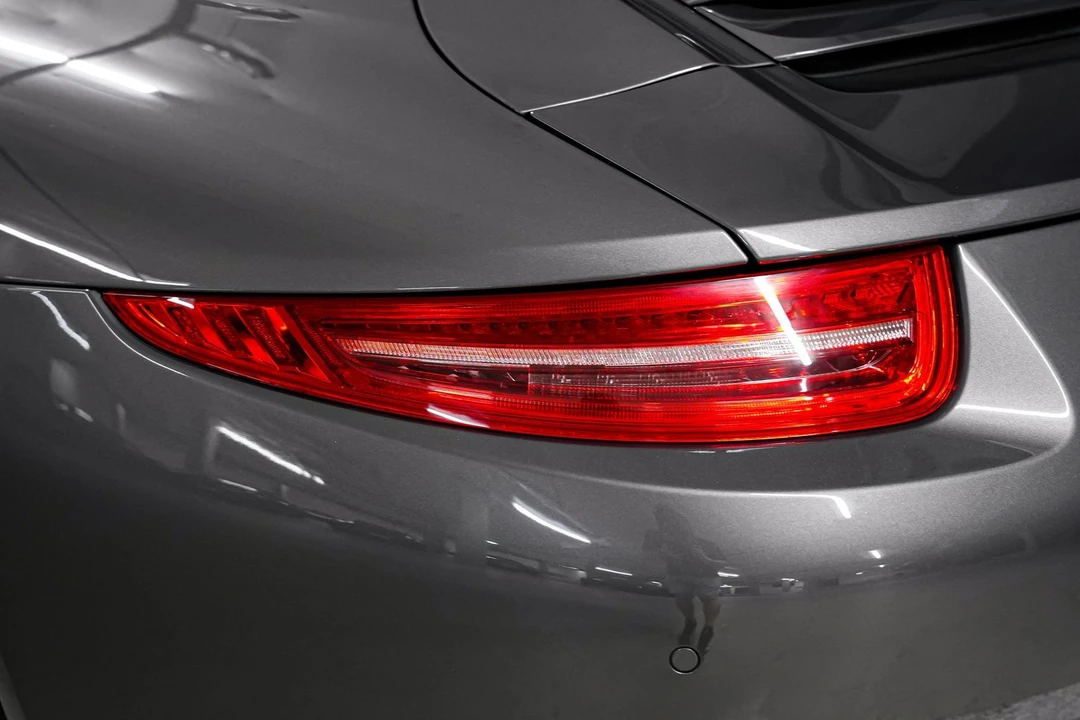 2013 Porsche 991 Carrera S - Image 29 of 31
