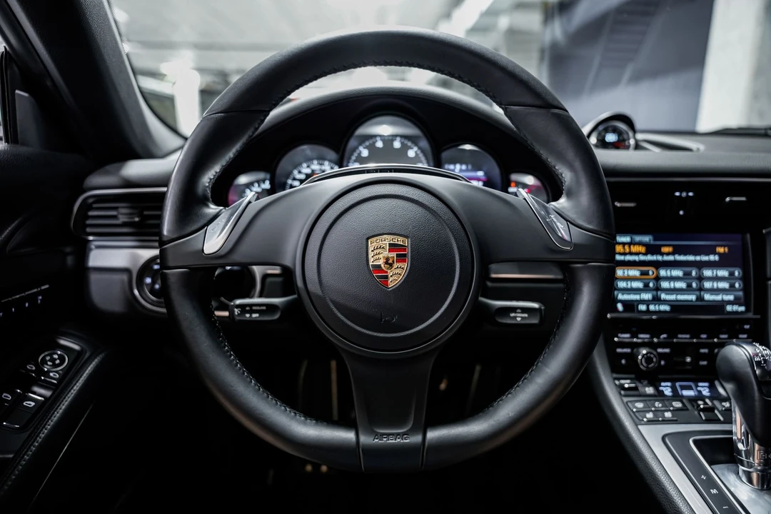2013 Porsche 991 Carrera S - Image 10 of 31