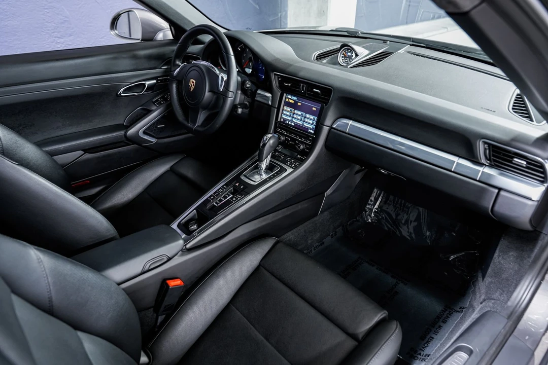 2013 Porsche 991 Carrera S - Image 25 of 31