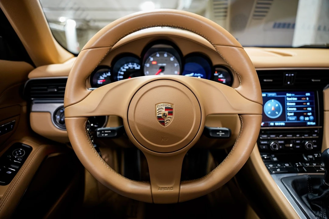 2013 Porsche 991 Carrera S - Image 10 of 31