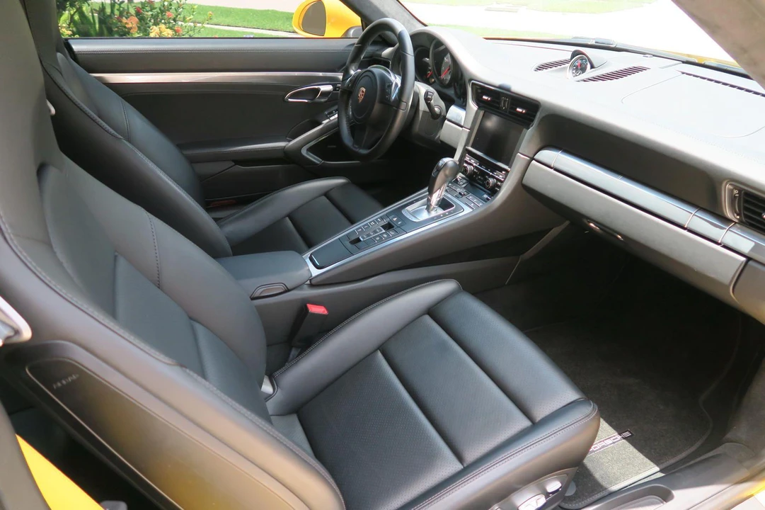 2013 Porsche 991 Carrera S - Image 9 of 10