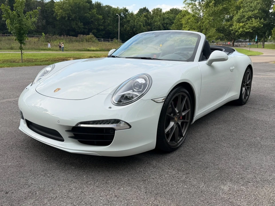 2013 Porsche 991 Carrera S - Image 2 of 31