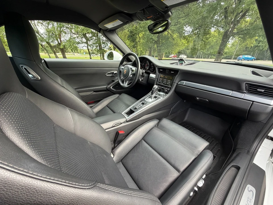 2013 Porsche 991 Carrera S - Image 25 of 31