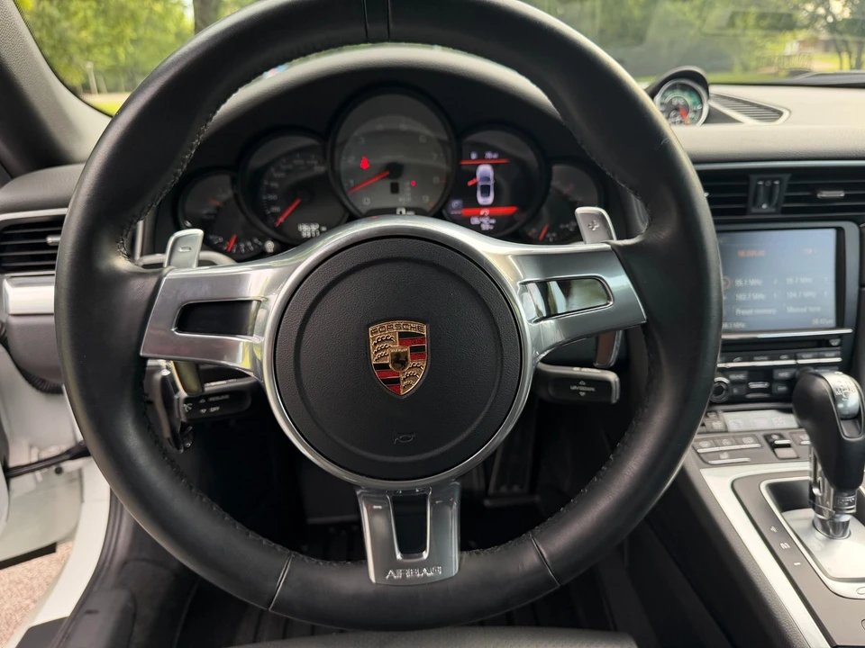 2013 Porsche 991 Carrera S - Image 20 of 31