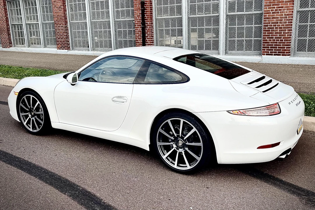 2013 Porsche 991 Carrera - Image 3 of 25