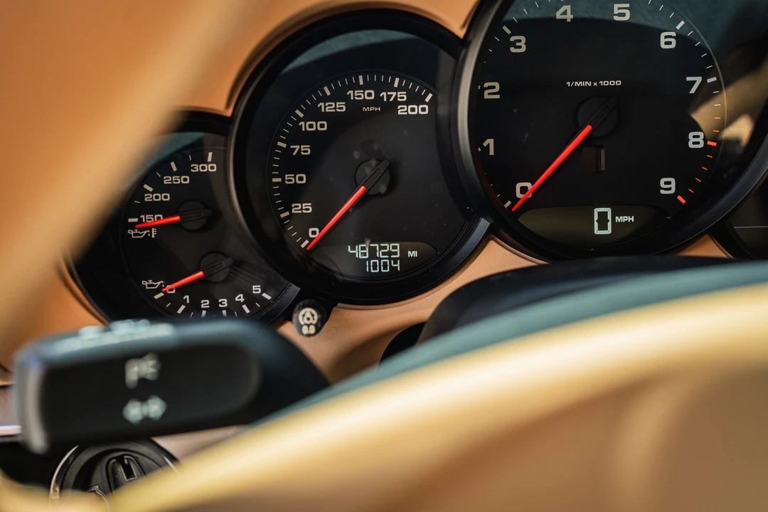 2013 Porsche 991 Carrera - Image 30 of 31