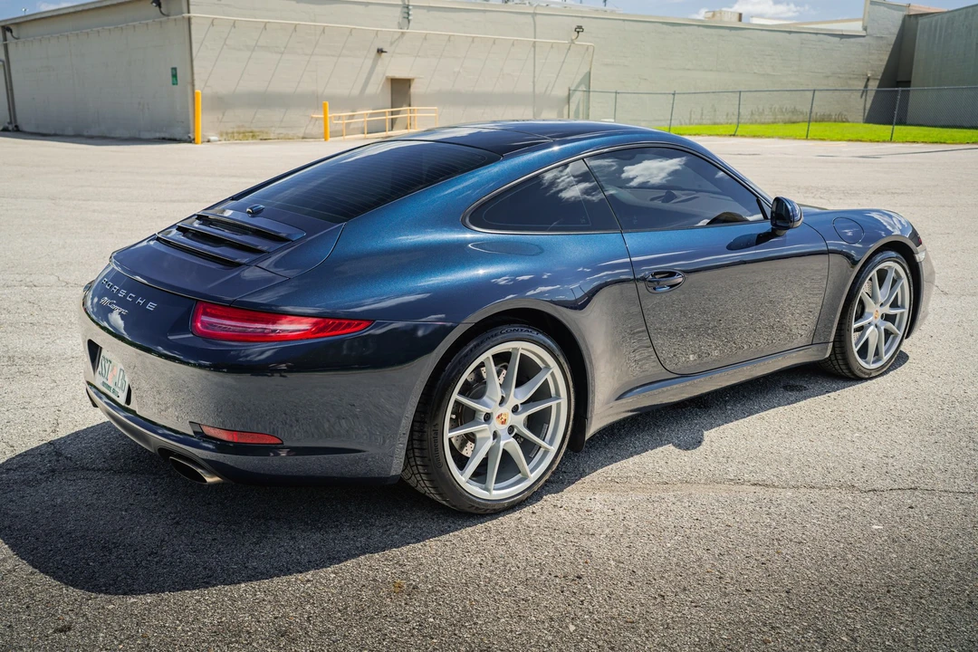 2013 Porsche 991 Carrera - Image 11 of 31