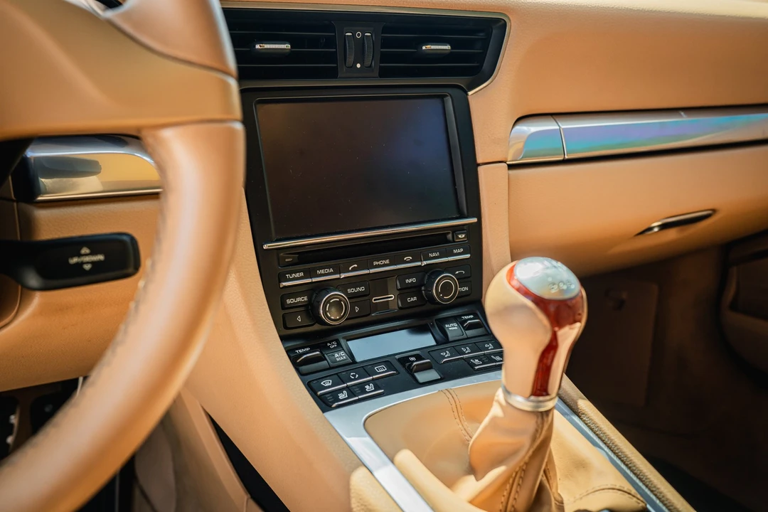 2013 Porsche 991 Carrera - Image 31 of 31