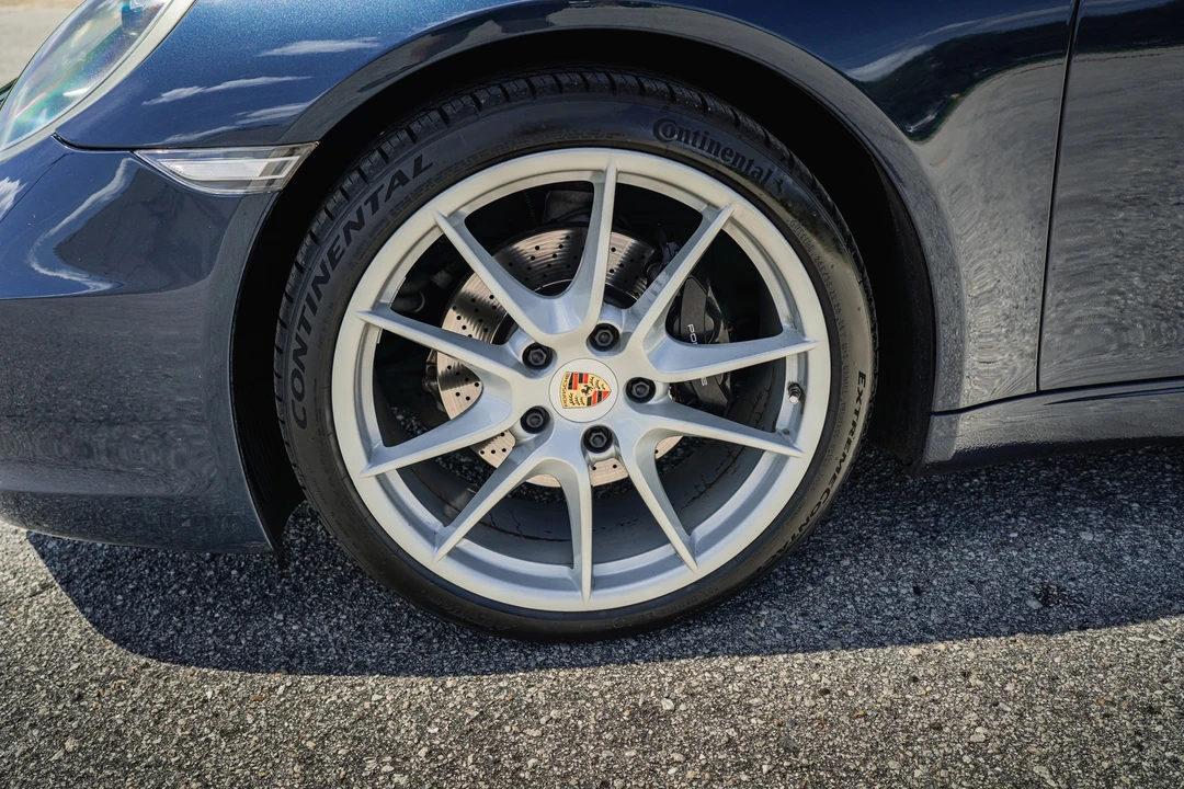 2013 Porsche 991 Carrera - Image 17 of 31