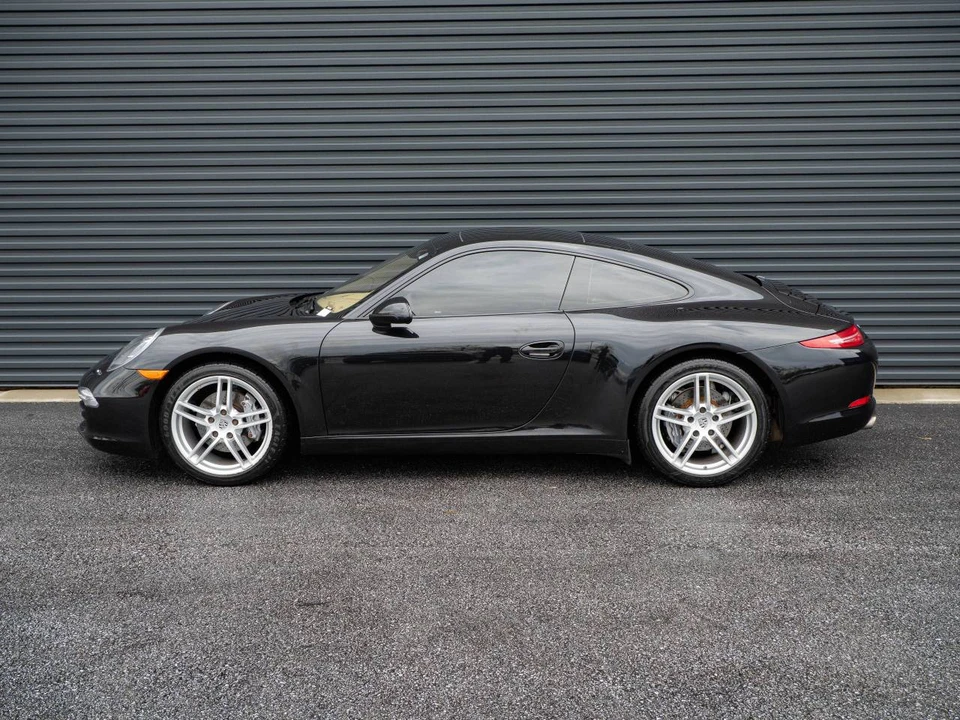 2013 Porsche 991 Carrera - Image 2 of 5