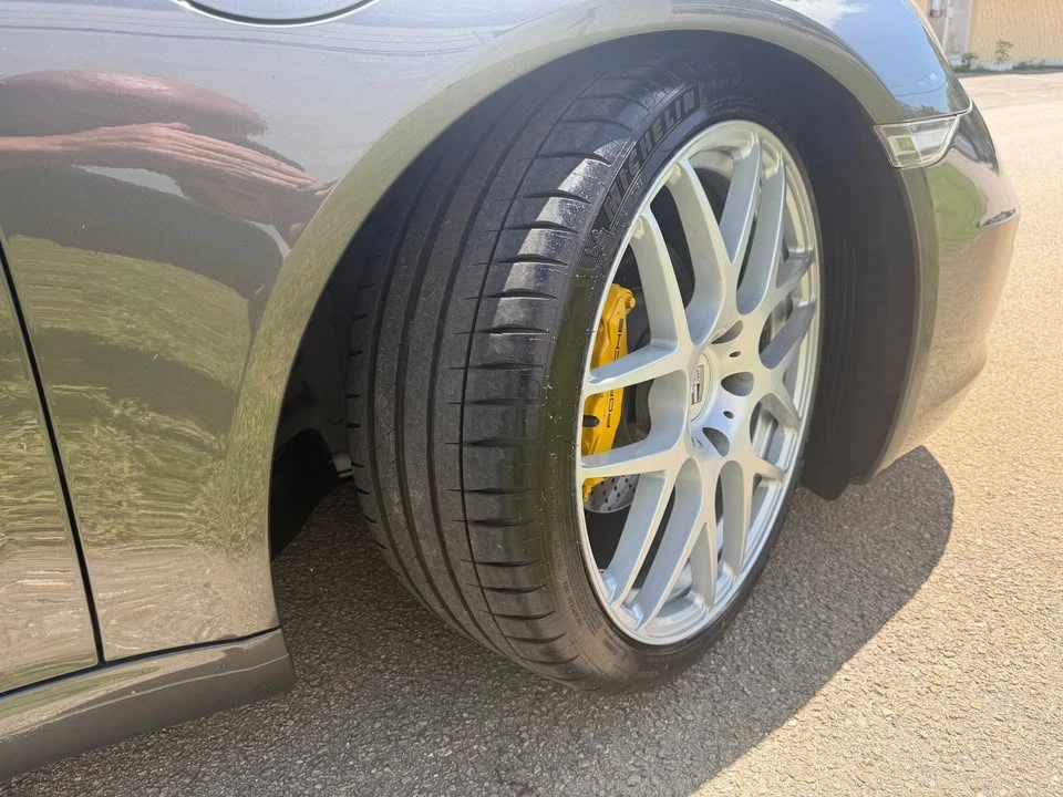 2013 Porsche 991 Carrera - Image 15 of 16