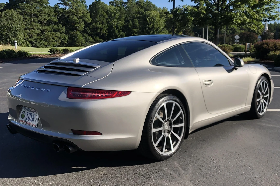2013 Porsche 991 Carrera - Image 23 of 31