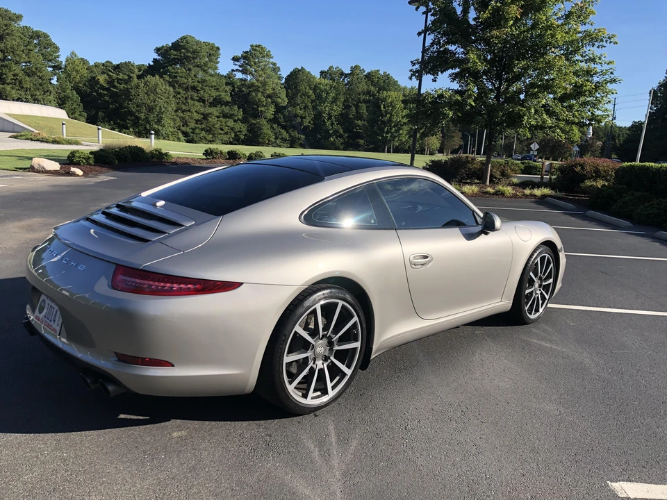 2013 Porsche 991 Carrera - Image 24 of 31