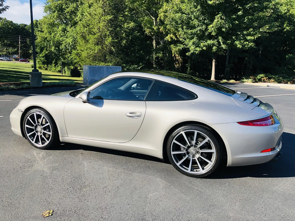 2013 Porsche 991 Carrera - Image 16 of 31