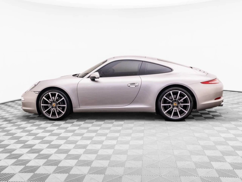 2013 Porsche 991 Carrera - Image 2 of 4