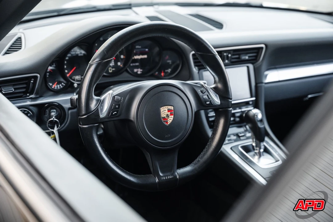 2013 Porsche 991 Carrera - Image 6 of 12
