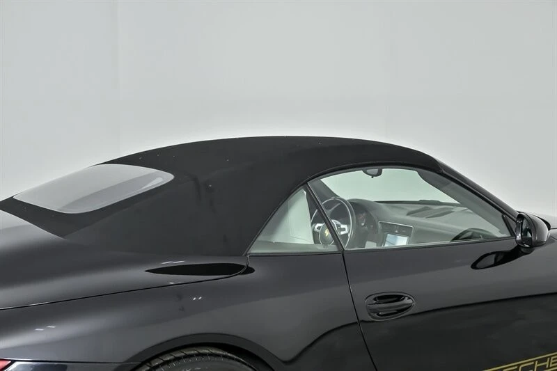2013 Porsche 991 Carrera - Image 17 of 31