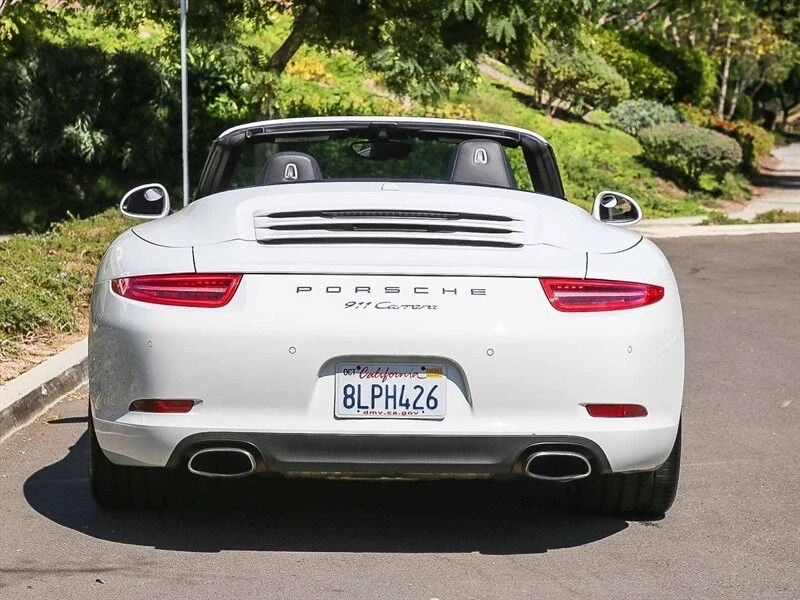 2013 Porsche 991 Carrera - Image 16 of 21
