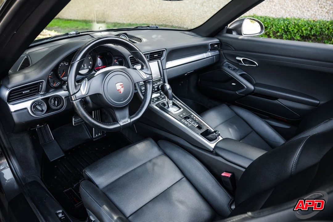 2013 Porsche 991 Carrera - Image 2 of 12