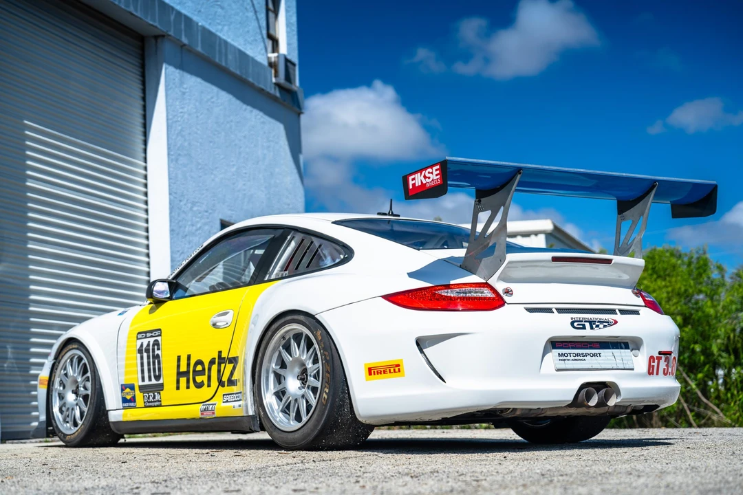2013 Porsche 997 GT3 - Image 18 of 31