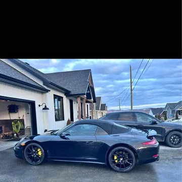 2013 Porsche 911 Carrera 4