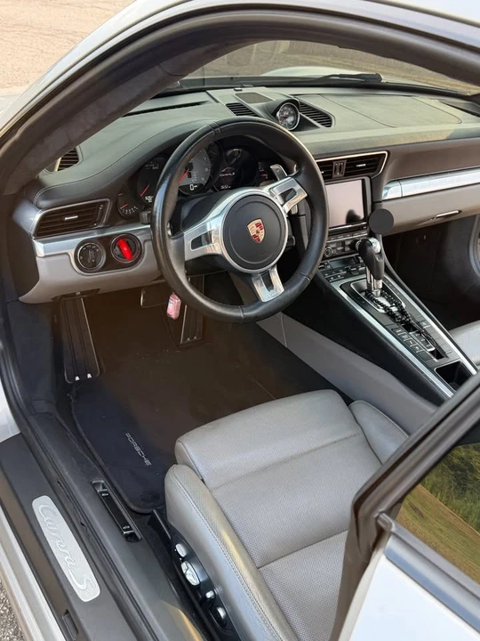 2013 Porsche 991 Carrera - Image 12 of 14