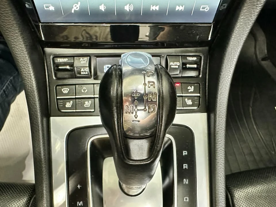 2013 Porsche 991 Carrera - Image 17 of 20