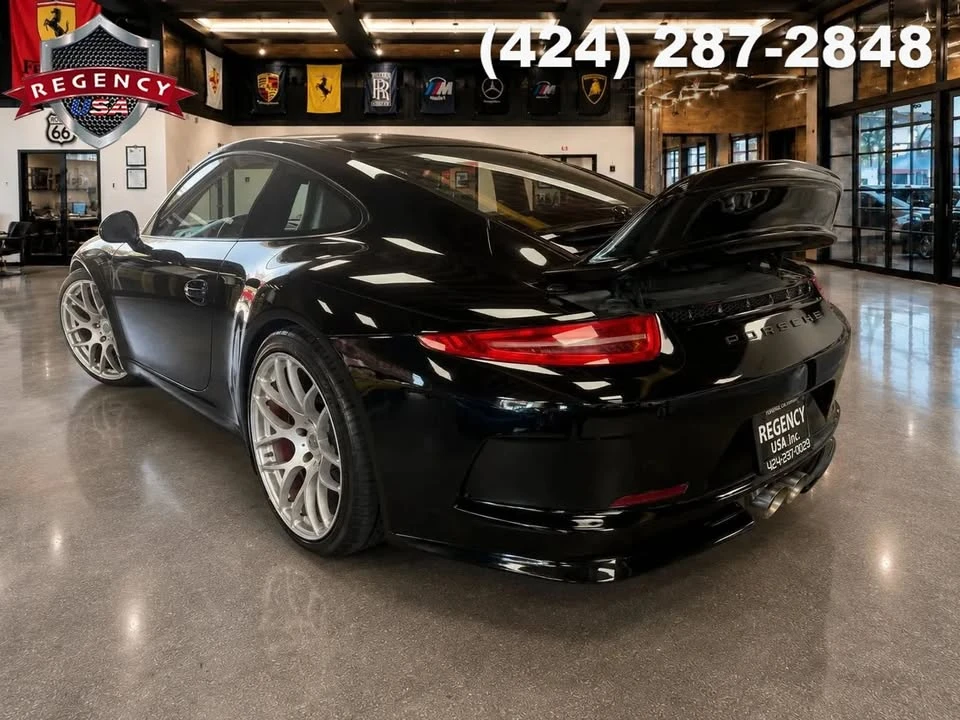 2013 Porsche 911 - Image 11 of 20