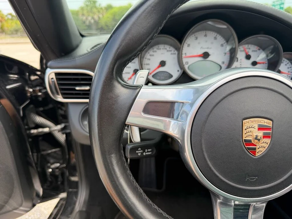 2013 Porsche 997 Turbo S - Image 18 of 31
