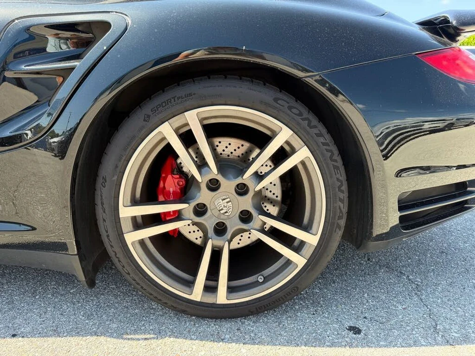 2013 Porsche 997 Turbo S - Image 8 of 31