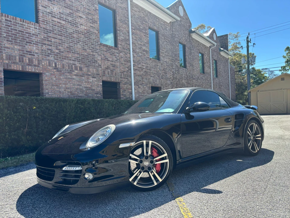 2013 Porsche 997 Turbo - Image 29 of 31