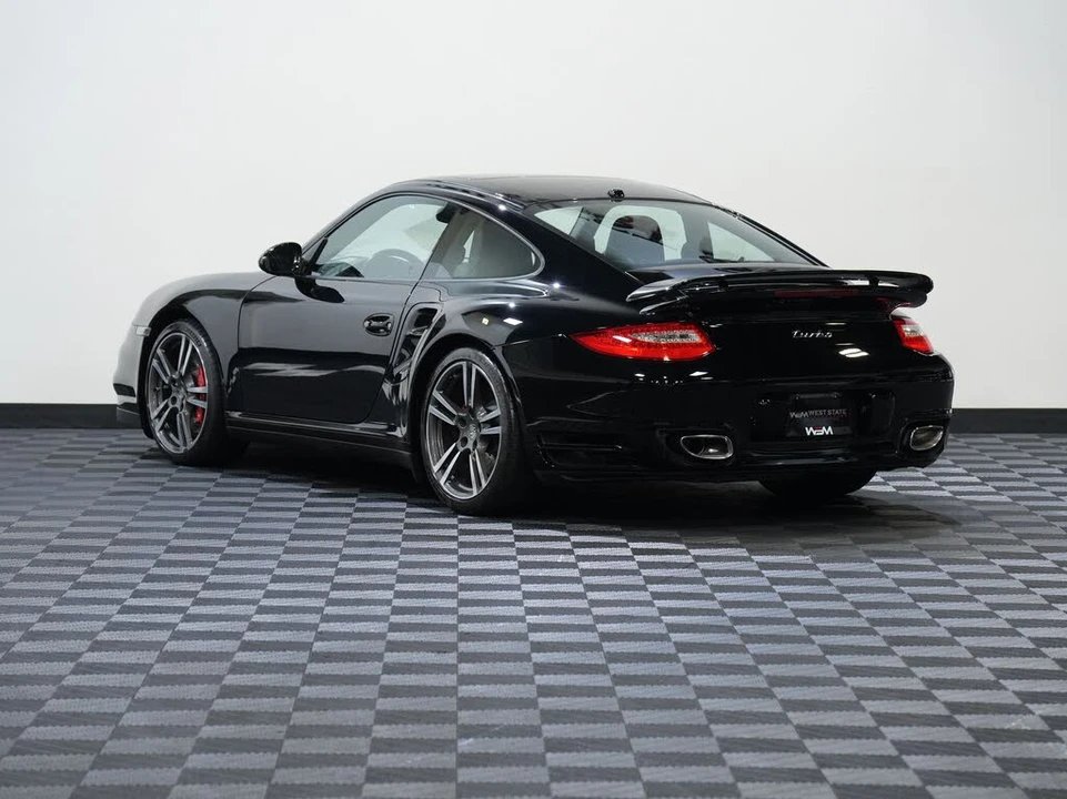 2013 Porsche 997 Turbo S - Image 8 of 31