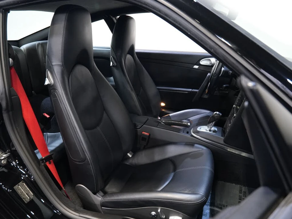 2013 Porsche 997 Turbo S - Image 28 of 31