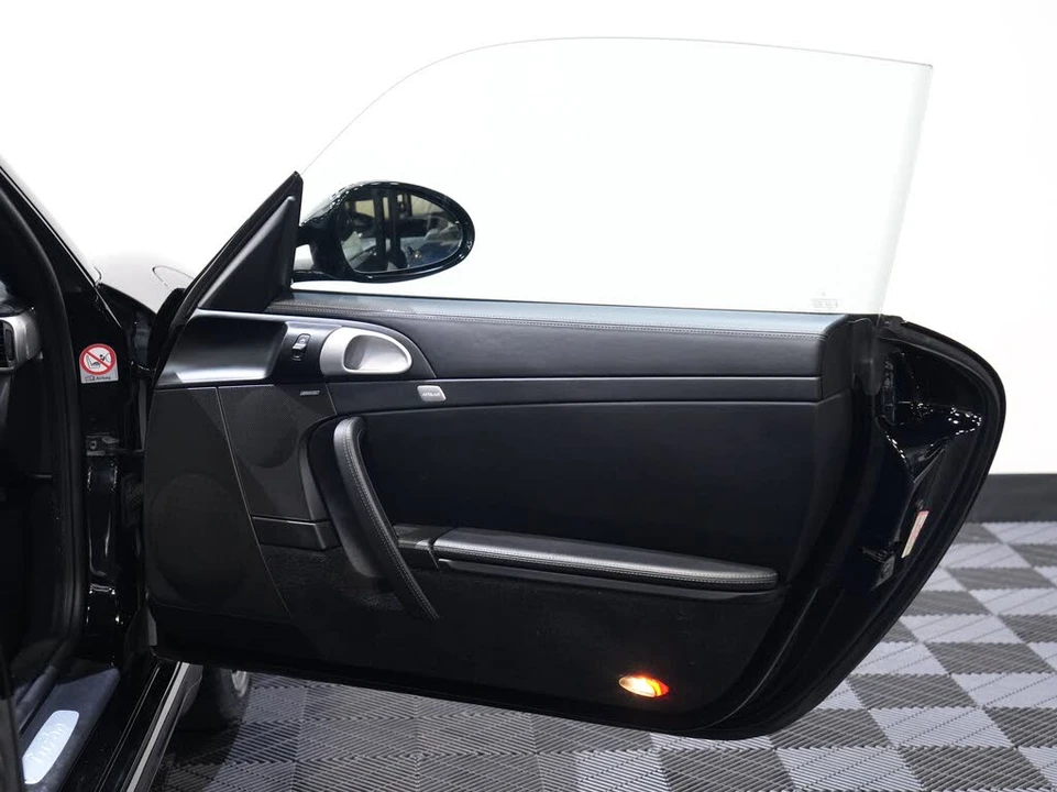 2013 Porsche 997 Turbo S - Image 23 of 31