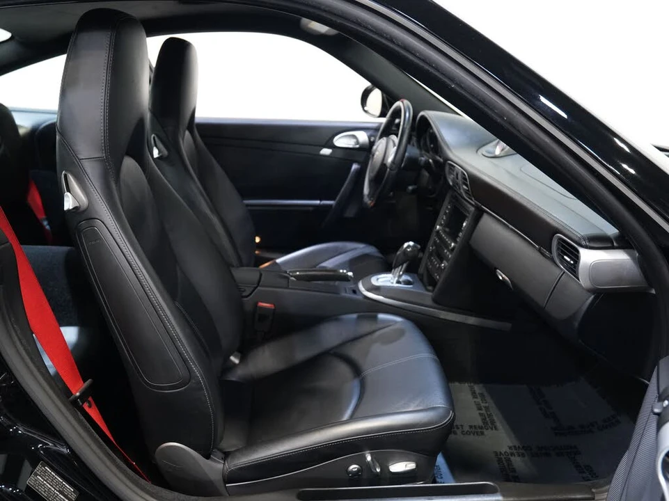 2013 Porsche 997 Turbo S - Image 29 of 31