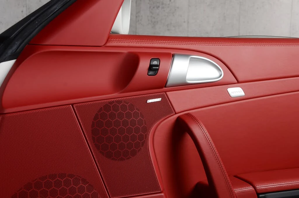 2013 Porsche 997 Turbo S - Image 23 of 31