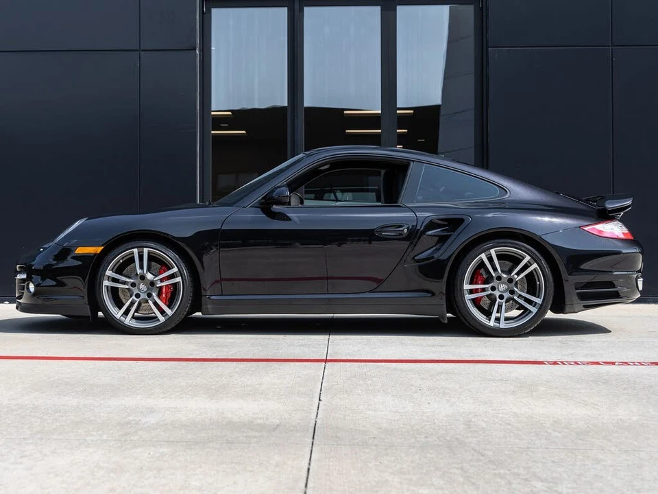 2013 Porsche 997 Turbo S - Image 2 of 31