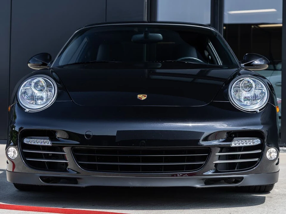 2013 Porsche 997 Turbo S - Image 8 of 31