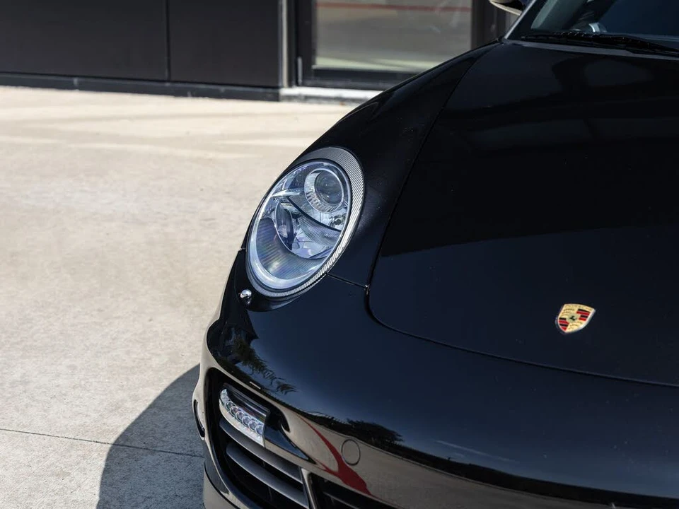 2013 Porsche 997 Turbo S - Image 18 of 31