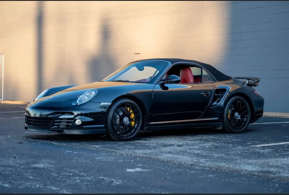 2013 Porsche 997 Turbo S - Image 12 of 17