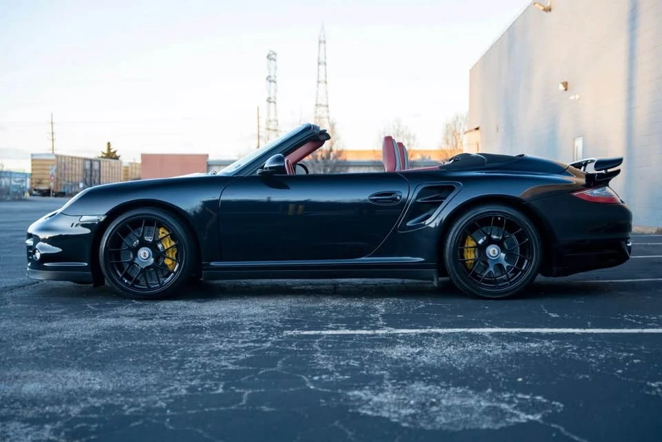 2013 Porsche 997 Turbo S - Image 7 of 17